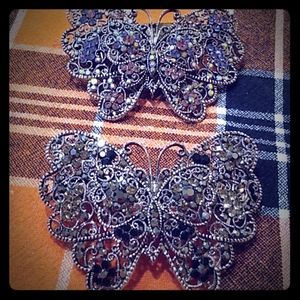 Butterfly hair clips